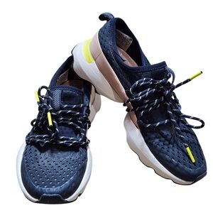 Sorel Womens Kinetic Impact Lace Casual Chunky Sneaker Size 6